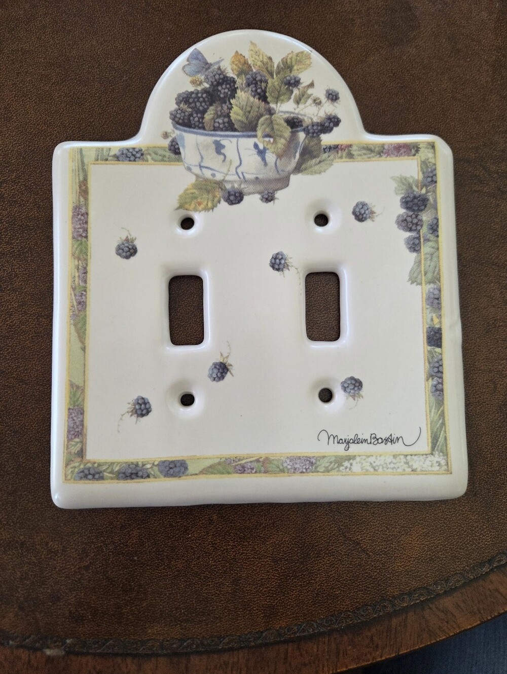 Marjolein Bastin Natures Sketchbook Blackberry Garden Ceramic Double Switchplate